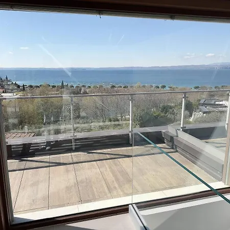 Ll Sogno - Attico Con Terrazza Panoramica 아파트 *