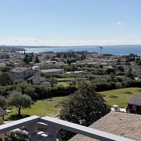 Ll Sogno - Attico Con Terrazza Panoramica 아파트